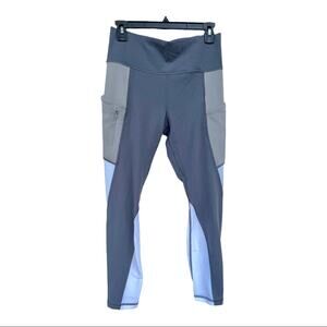 Athleta Gray and White Cropped Leggings with Zipper Pockets Medium